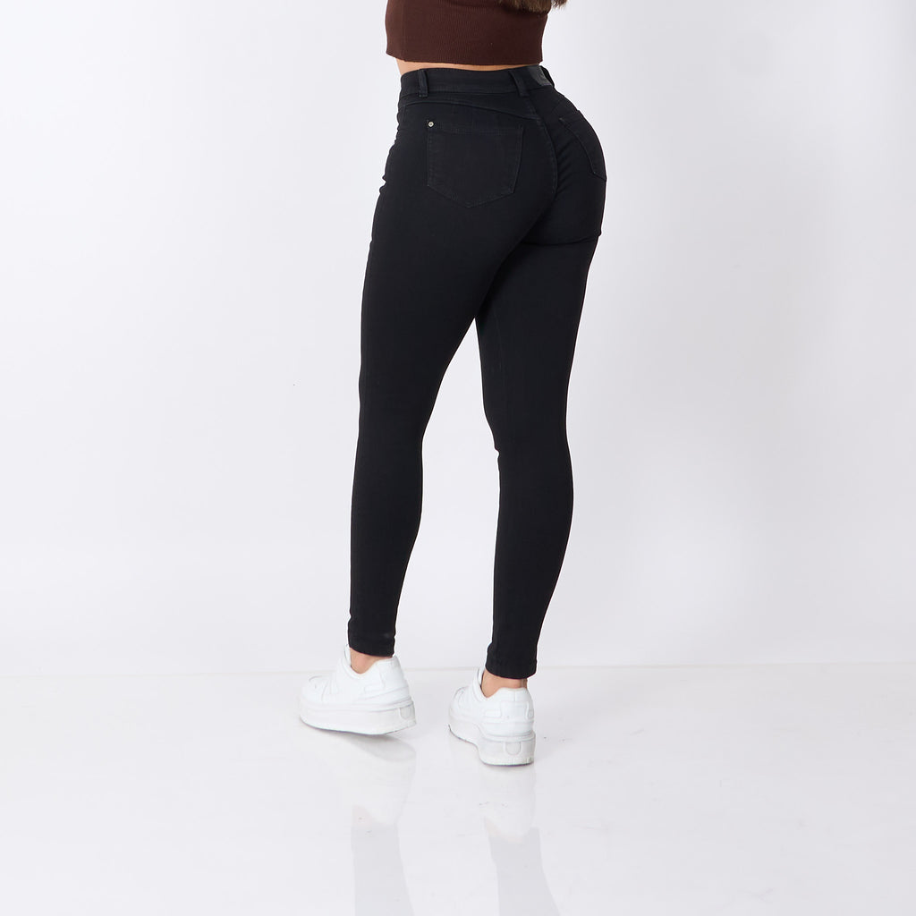 Skinny Clasico Negro