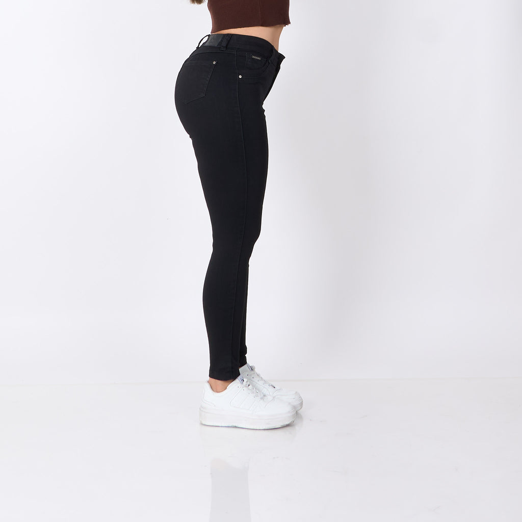 Skinny Clasico Negro