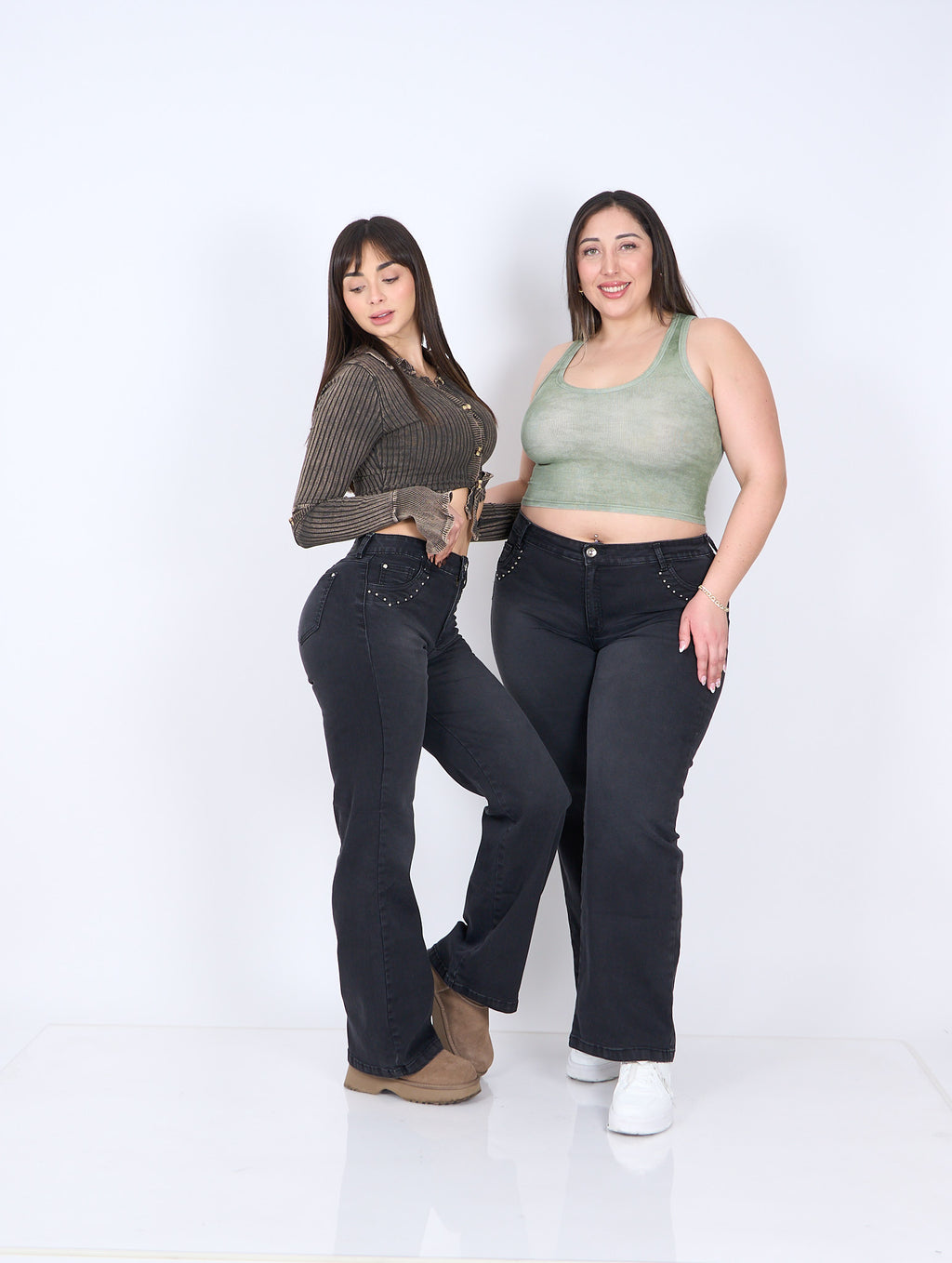Wide Leg Tachas Tenue