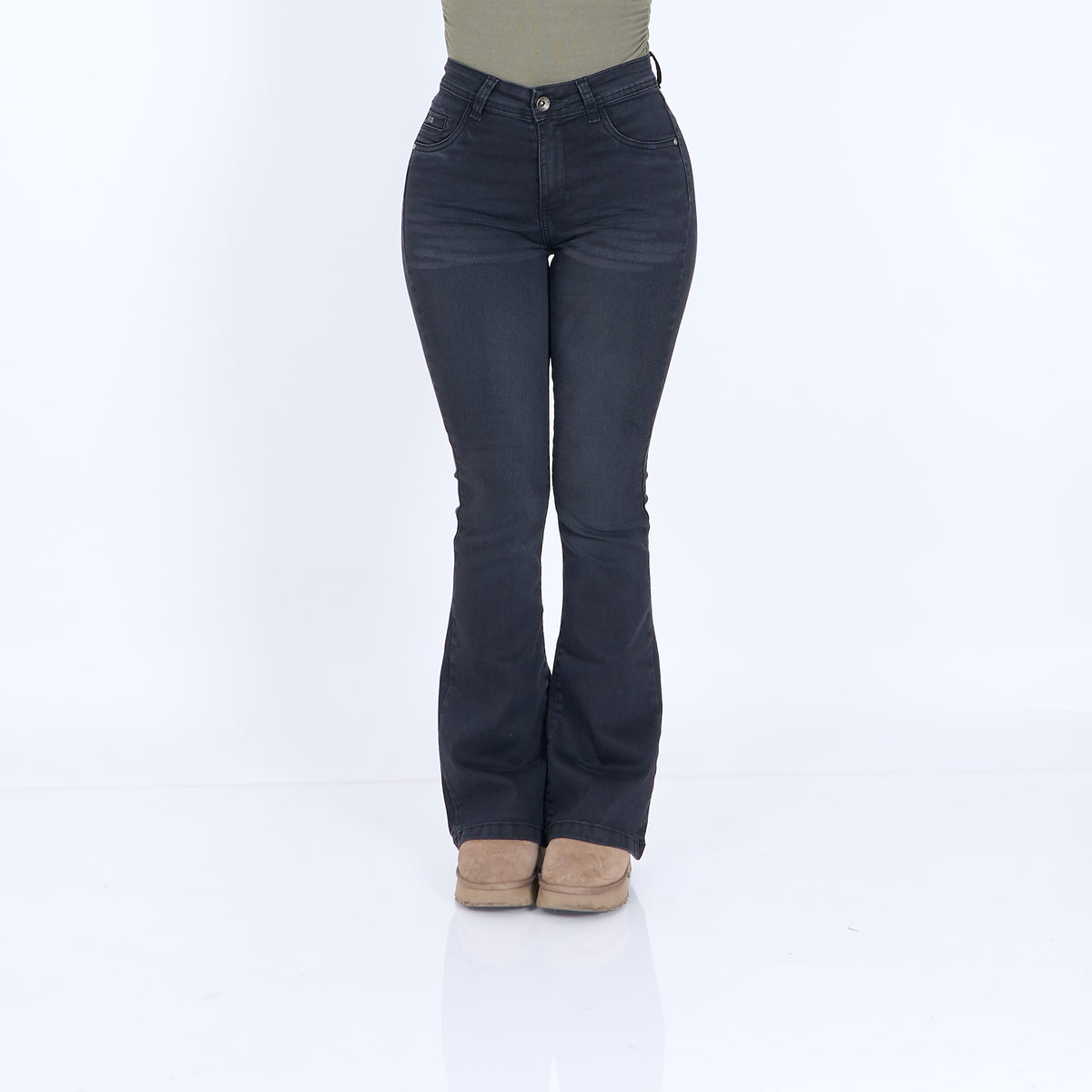 Flare Ojal Tenue Bigotes