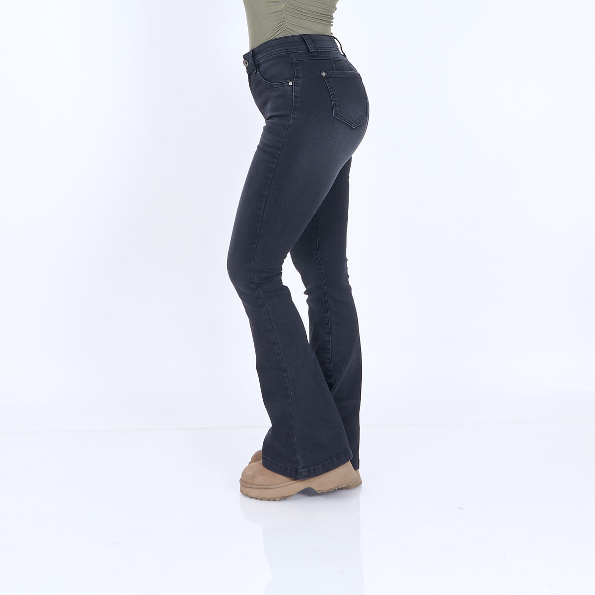 Flare Ojal Tenue Bigotes